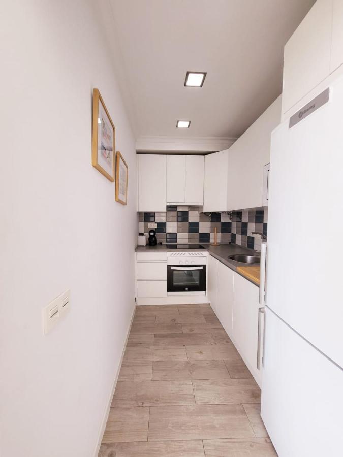 Stylish 3 Bedroom Penthouse In Marbella Centre With Large Pool Close To The Beach Екстер'єр фото